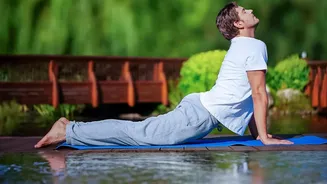 Morning vs evening yoga: Which is best?
