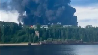Ukraine Hits Strategic Russian Oil Depot, Residents Report 'Fuel Oil Rain' | WATCH VIDEO