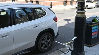 PHEV, MHEV, BEV e REEV: entenda o significado das siglas dos carros eletrificados