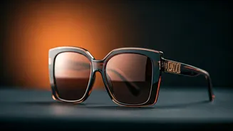 Oversized Eyewear Reigns Supreme: Why Tiny Frames Are Out for 2026