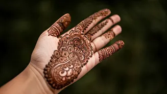 Want Deeper Mehndi Colour? Try These Hacks