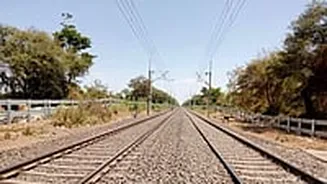 MP News: Ratlam Railway Division Expands Trackside Safety Fencing