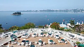 From Qawwali Nights To Revolving Views — 5 Unique Dining Experiences In Bhopal