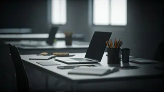 Learning With A Community Beats Learning Alone