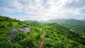 Jaipur's Monsoon Trekking Trails Highlights Jaipur Beyond Forts