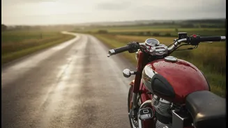 Royal Enfield Classic 350 Gets USB-C And Slipper Clutch For 2026