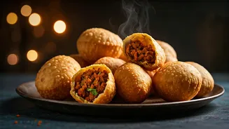 Kachori Queues Prove Indore Knows Its Snacks