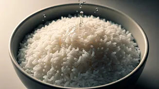 Warm Water Splash Saves Leftover Cooked Rice From Drying