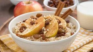 Want a quick breakfast? Try this apple cinnamon bowl