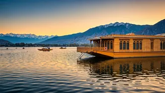 Dal Lake: The Jewel of Kashmir & Its Allure