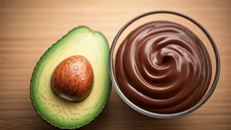 You Won't Believe This Chocolate Pudding Is Made Of Avocado