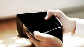 How To Boost Low CIBIL Score After Missed Payments With 4 Habits