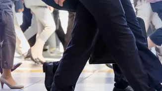 Zone-2 Cardiovascular Training: Low-Intensity Walking Builds Stamina For Desk Workers