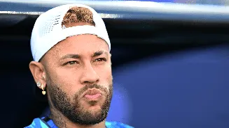 Neymar rebate Neto após críticas e dispara nas redes sociais