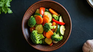 Cooked Veggies Are The Gut-Safe Monsoon Pick