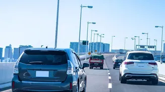 India's Vehicle-To-Vehicle Communication Push: Reading Cars Sharing Safety Signals More Carefully