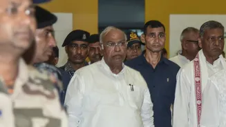 BMC Polls: Congress-VBA Alliance Triggers Unease as Prakash Ambedkar’s Party Gets 62 Seats