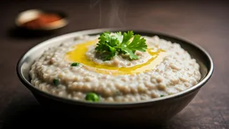 Food Vloggers Are Obsessed With Creamy Oats Upma