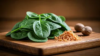 Spinach & Nutmeg: The Unexpected Culinary Duo You Need to Discover!