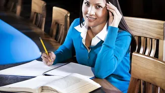 Navigating Tax Slabs: How Fresh Graduates Choose New Or Old Options