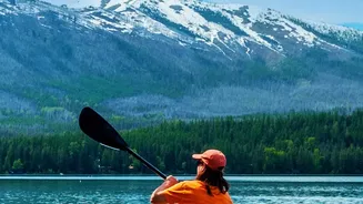 How Kayaking And Paddleboarding Differ In Paddling Technique And Shoulder Effort