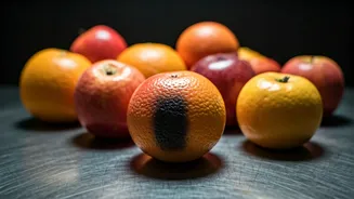 Mumbai Fruit Vendor Accused of Using Toxic Ratol Cream: Food Safety Concerns Erupt