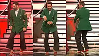 'I Am Scared, Salute To Women': Akshay Kumar Tries Dancing In Heels, Leaves Farah Khan & Fans Impressed - Watch Video