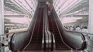 Central Railway’s Mumbai Division enhances passenger amenities at stations