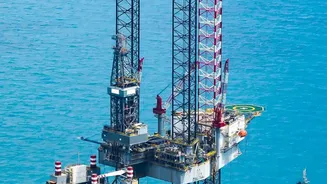 Crude Oil Near Multi-Week Highs: What Indian Travellers Should Know
