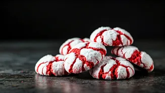 Delectable Delights: Peppermint Crinkle Cookie Perfection