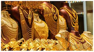 Gold, Silver Prices Surge on Dhanteras Demand