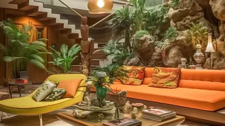 The Retro Pattern Decor Guide Works Best When Patterns Are Balanced With Plain Surfaces