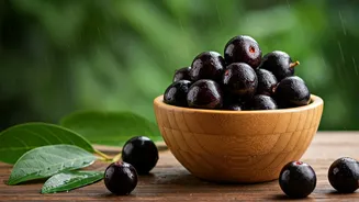 Fresh Jamun Is The Ultimate Rainy Snack