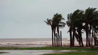 Cyclone Montha batters India's east coast; 1 dead, thousands evacuated