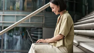 Asynchronous Work Culture Helps Young Remote Workers Eliminate Late Night Work Messages