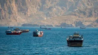 Iran keeps Strait of Hormuz closed despite Washington's reply