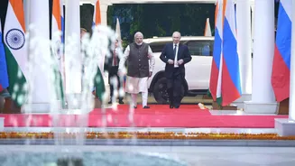 Raj Bhavan reception, talks with Modi: Putin's day 2 itinerary