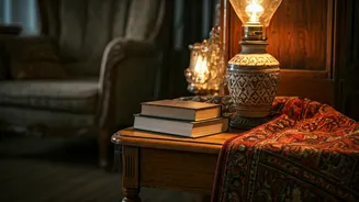 Small Apartments Get A Timeless Makeover With Vintage Décor