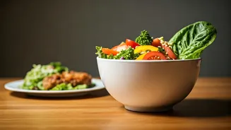 Veggie-Heavy Meals Beat Food-Coma Lunches Easily