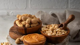 Cool Storage Keeps Homemade Salted Peanuts Crunchy for Longer