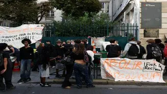 France shutters about 400 schools after protests turned destructive