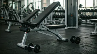 5 Powerful Decline Bench Press Alternatives