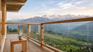 Workation spots in Himachal's Kangra Valley: Peaceful homestays in Dharamkot and Andretta with fast broadband