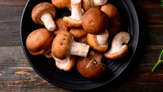 Rain Brings Mushrooms: What Home Cooks Should Know About Food Safety