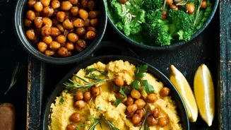 Swap chips for makhana and chickpeas