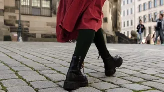 Sweatshirt + skirt: 5 winter styles you'll love