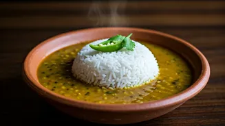 Indian Reels Are Romanticising Dal And Rice Again