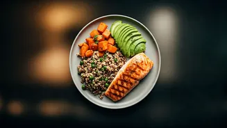 Balanced Plates Are The Anti-Crash-Diet Comeback