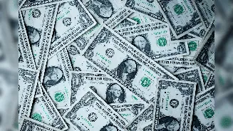 Forex reserves jump USD 1.68 bn to USD 688.94 bn