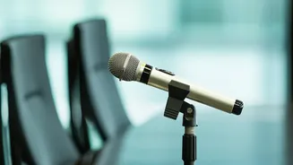 How AI meeting summarisers detect dynamic speaker shifts to create structured, multi-person call transcripts